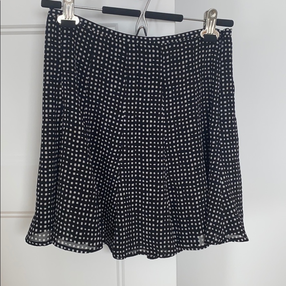 Skirt - Picture 4 of 4